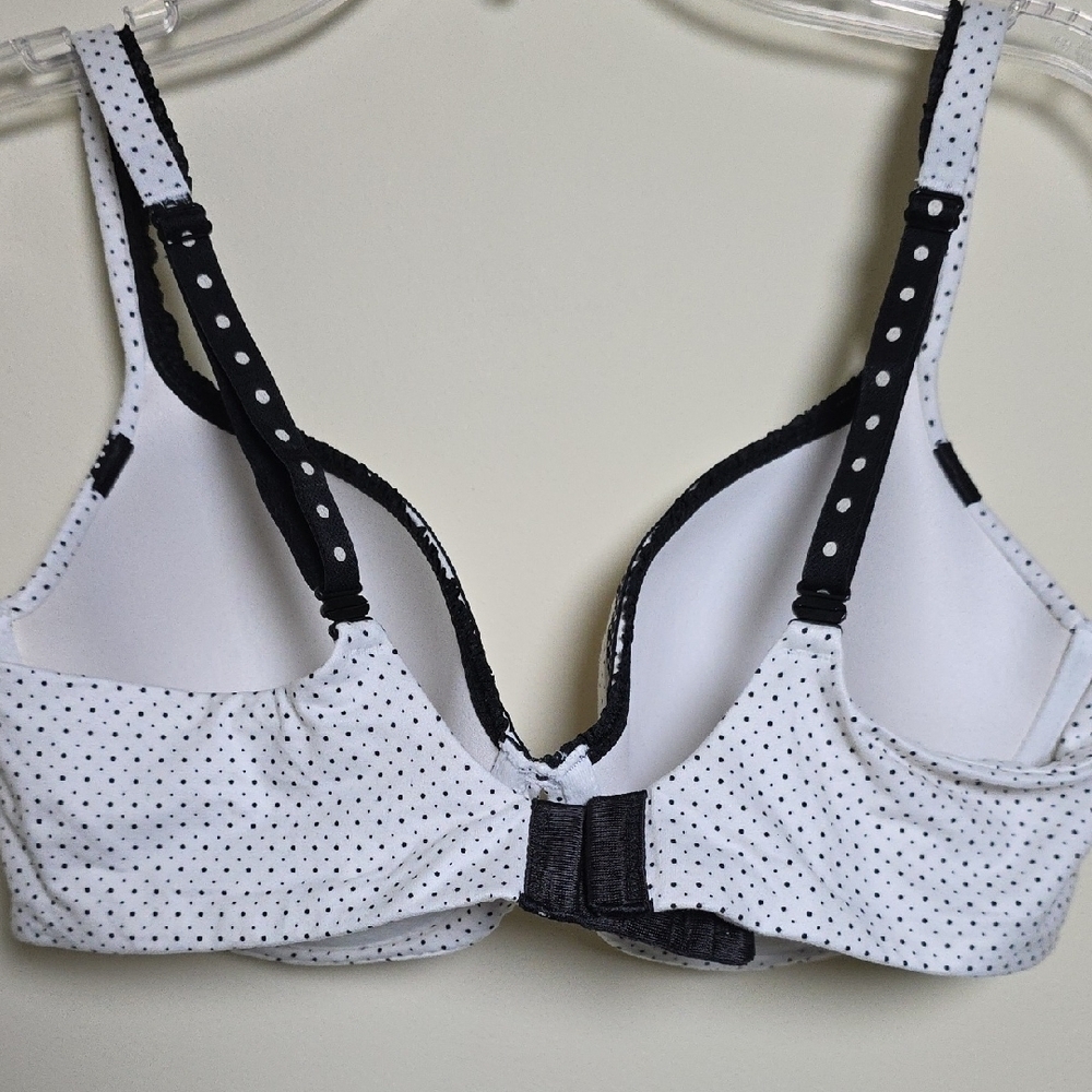 Victoria's Secret Body By Victoria Demi Bra. 36D. NWOT - Picture 5 of 6